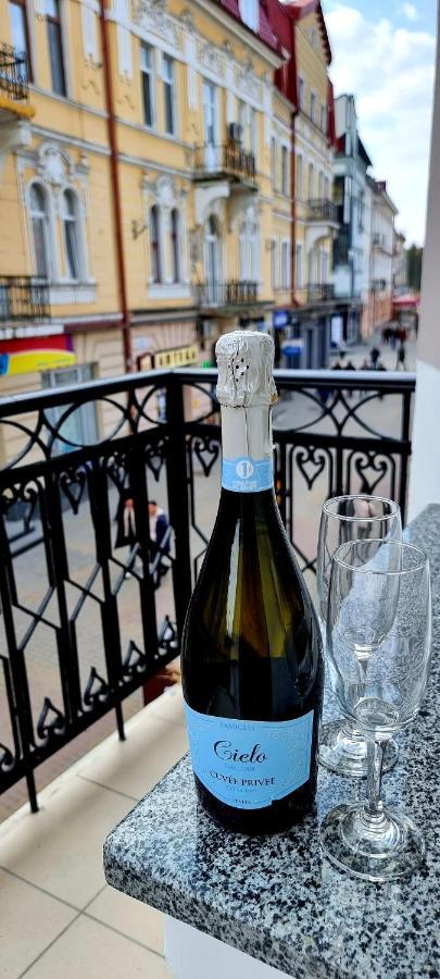 Центр Апарт Apartman Ternopil Kültér fotó