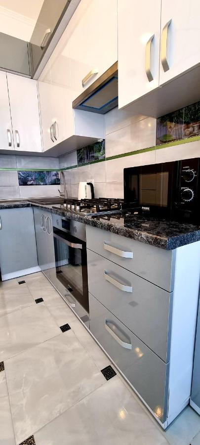 Центр Апарт Apartman Ternopil Kültér fotó